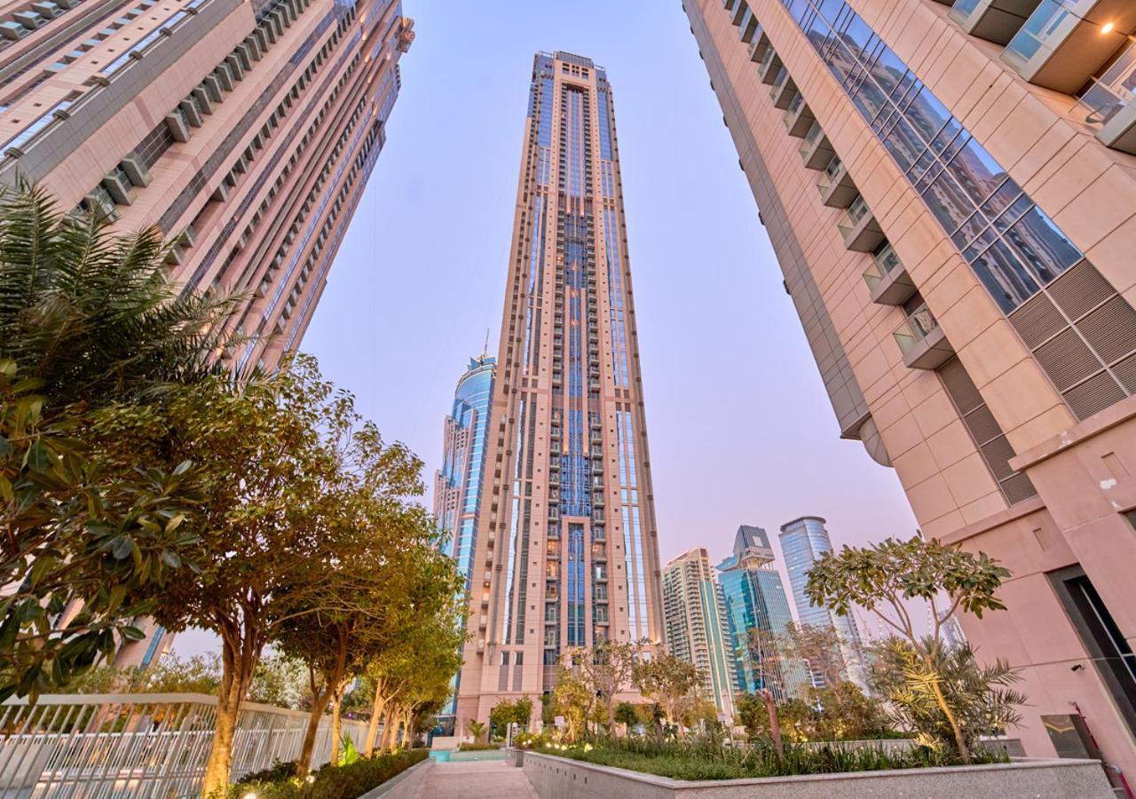 Spacious 1br In Habtoor With Canal Views & Close To Mall *